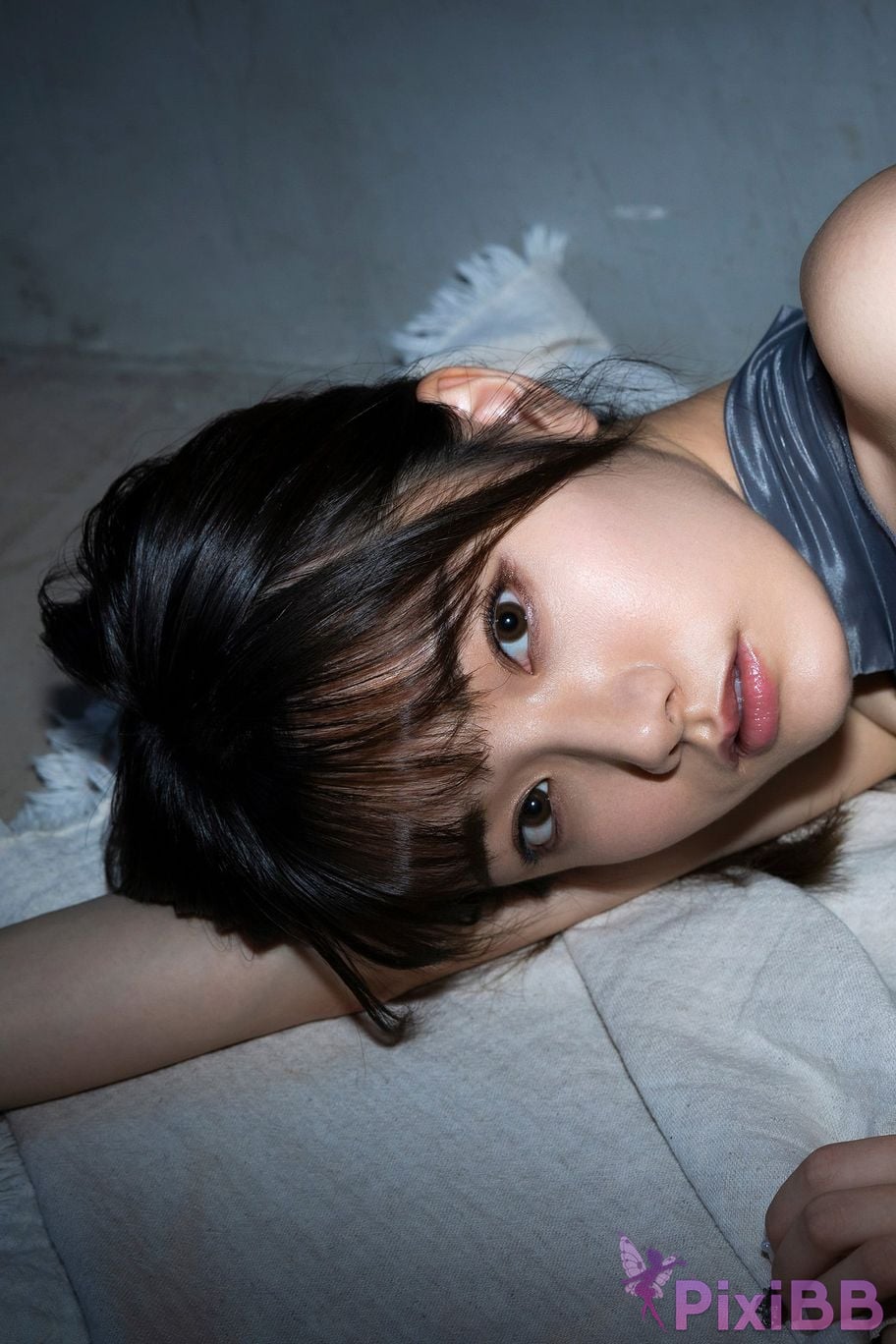 Japanese Idol Miyashita Rena A disgusting thing digital photo book PixiBB.COM 021