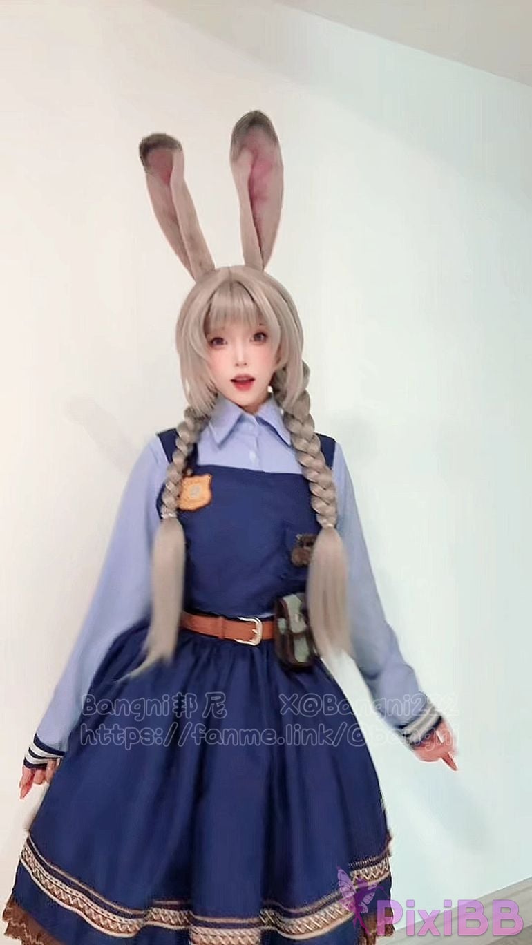 Cosplayer Bangni Bonnie Juddy Hopps PixiBB.COM 128