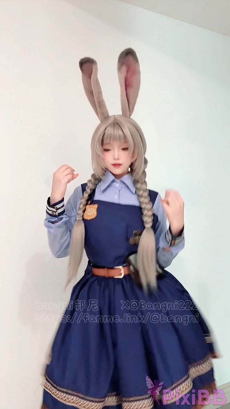 Cosplayer Bangni Bonnie Juddy Hopps PixiBB.COM 132