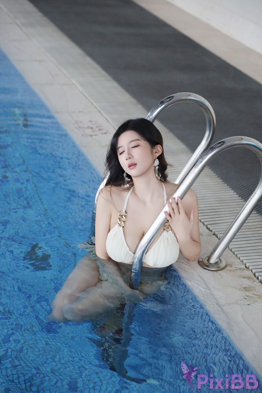 No watermark for in app purchases Little meaty meat XIUREN Model Swimming pool PixiBB.COM 059