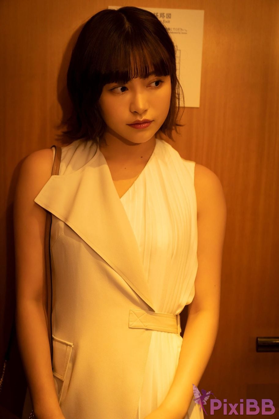 Japanese Idol Takara Suzuki Hijiri naughty temptation SPA digital photo book PixiBB.COM 006