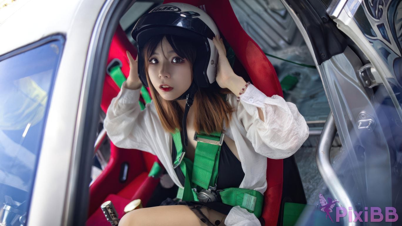 Cosplayer Faceless little angel wy fashion car model PixiBB.COM 001