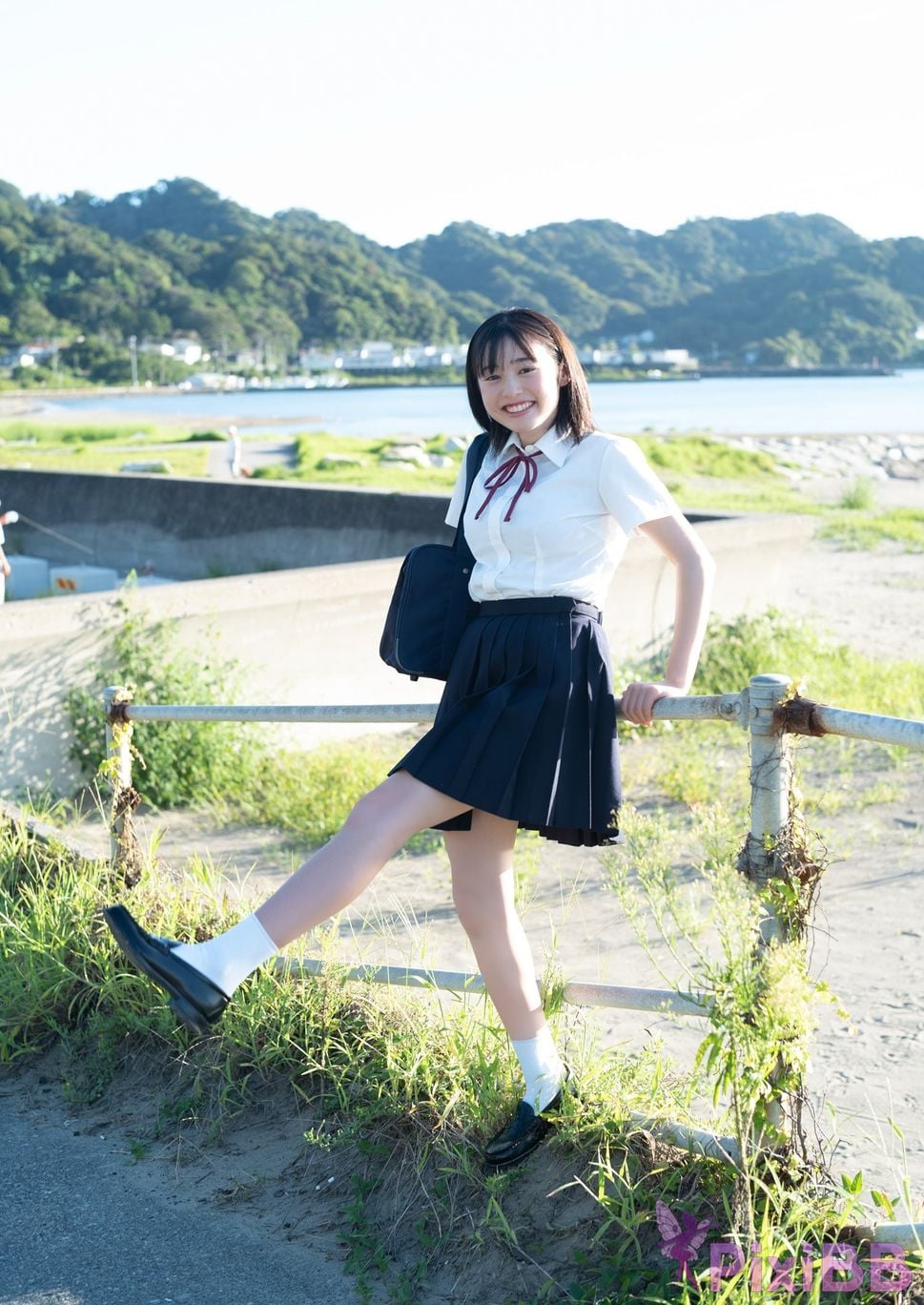 Japanese Idol Miu Shirahama Mito Digital only YJ PHOTO BOOK Relive that youth again PixiBB.COM 021