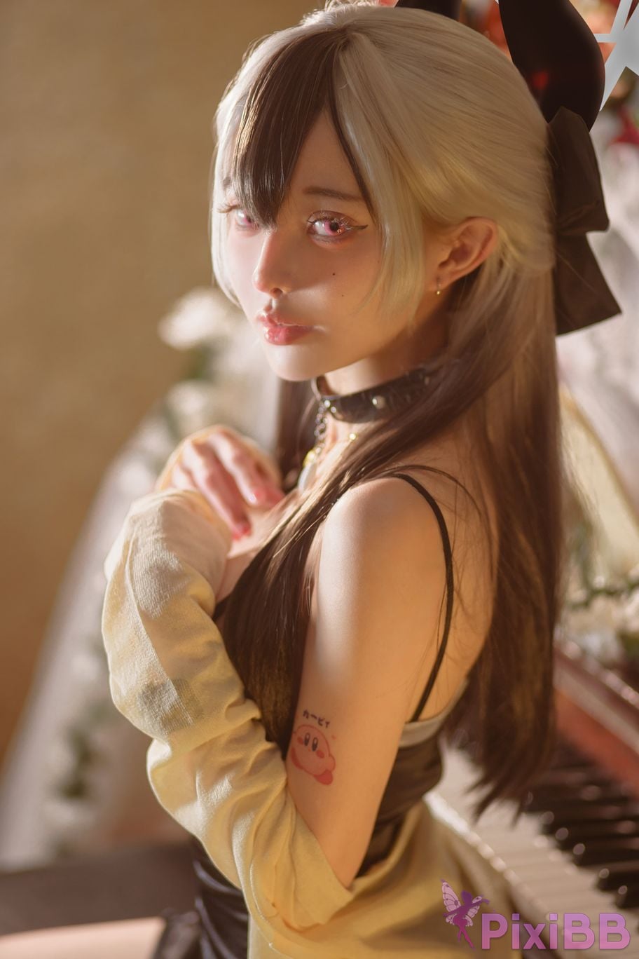 Cosplayer Le Josette Kayoko Dress PixiBB.COM 001