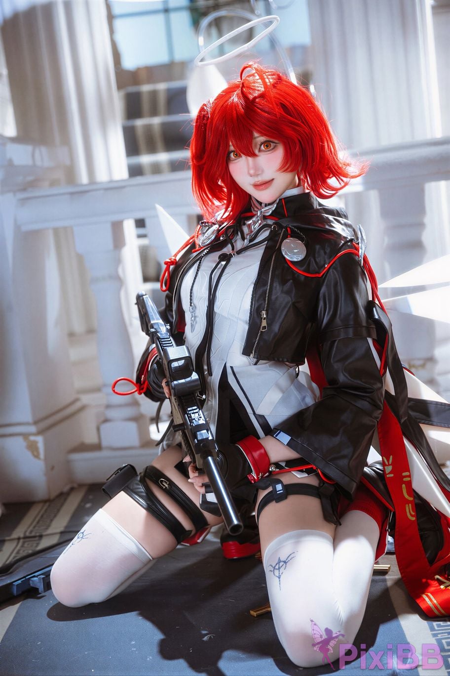 Cosplayer Guahi Sauce Arknights new testament angels PixiBB.COM 012