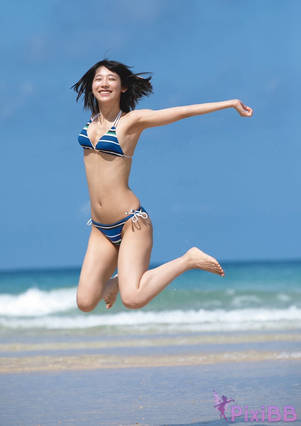 Japanese Idol Mio Minato Mizuminato First photo book PixiBB.COM 035