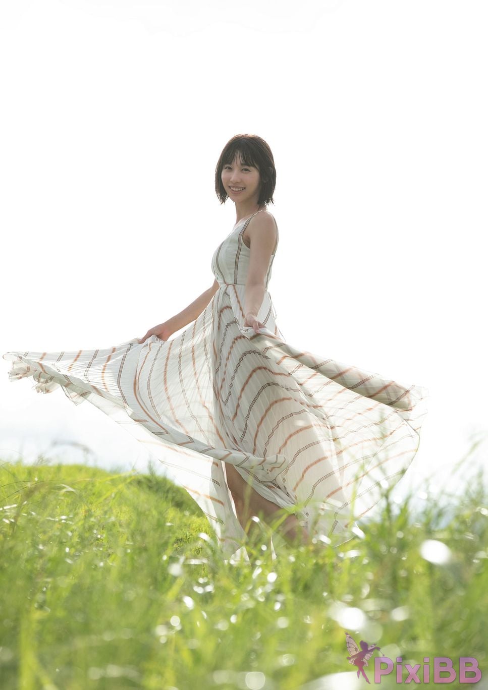 Japanese Idol Mio Minato Mizuminato First photo book PixiBB.COM 103