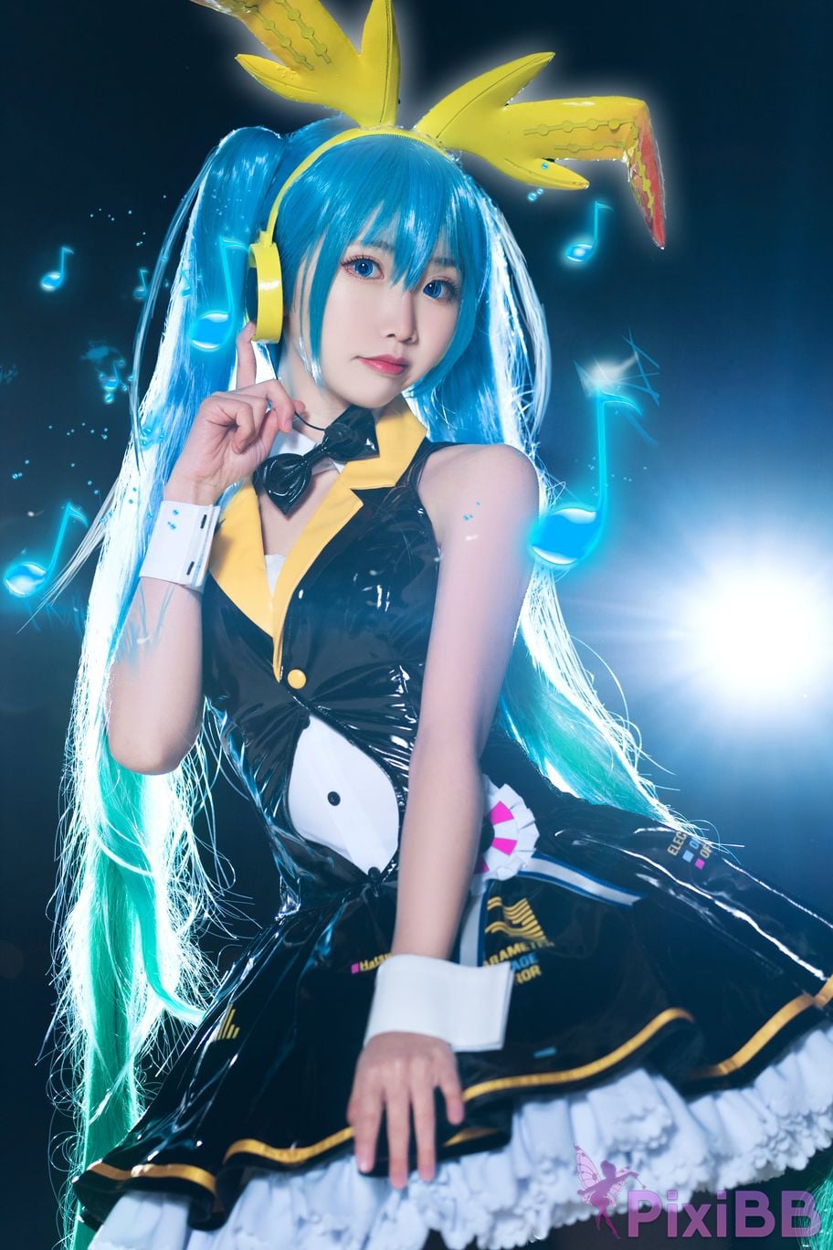 Coser No.040 Miku PixiBB.COM 017