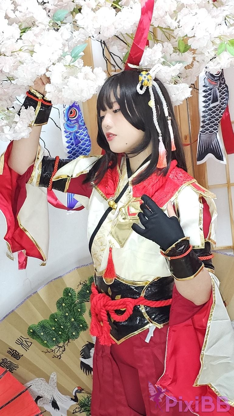 Cosplayer Messie Huang monster hunter fire bud PixiBB.COM 050