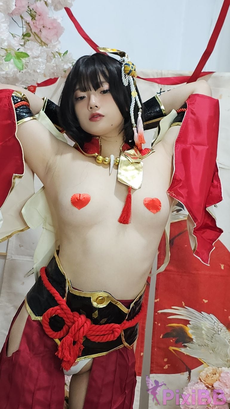 Cosplayer Messie Huang monster hunter fire bud PixiBB.COM 079