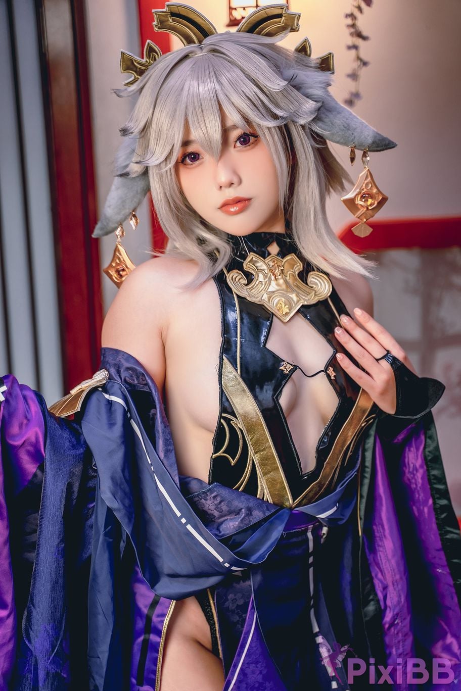 Cosplayer Messie Huang Yae Alter PixiBB.COM 006