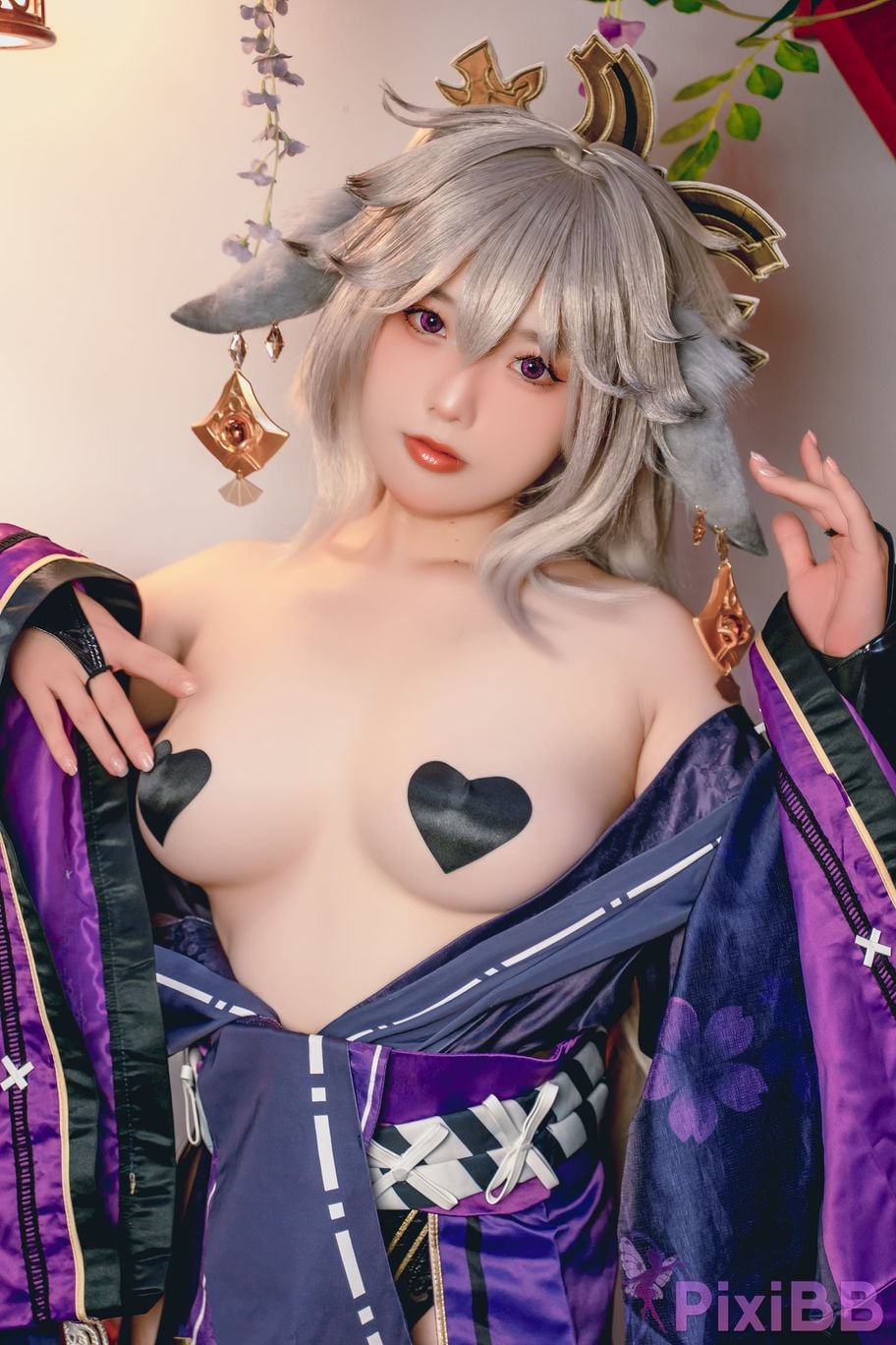 Cosplayer Messie Huang Yae Alter PixiBB.COM 027