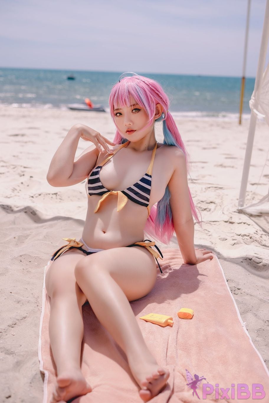 Coser Messie Huang Aqua Bikini PixiBB.COM 012