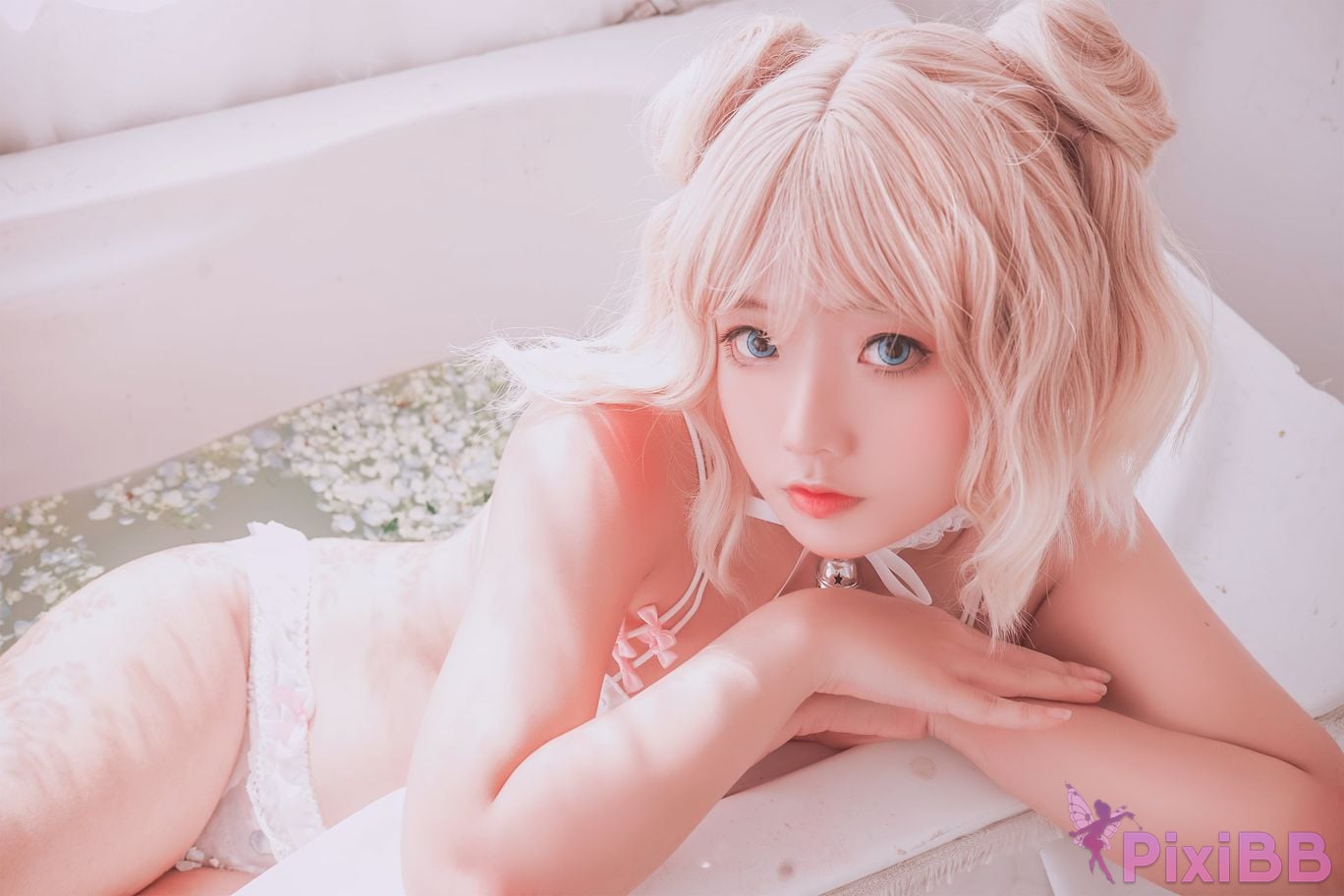 Coser Messie Huang Pure Bath PixiBB.COM 010