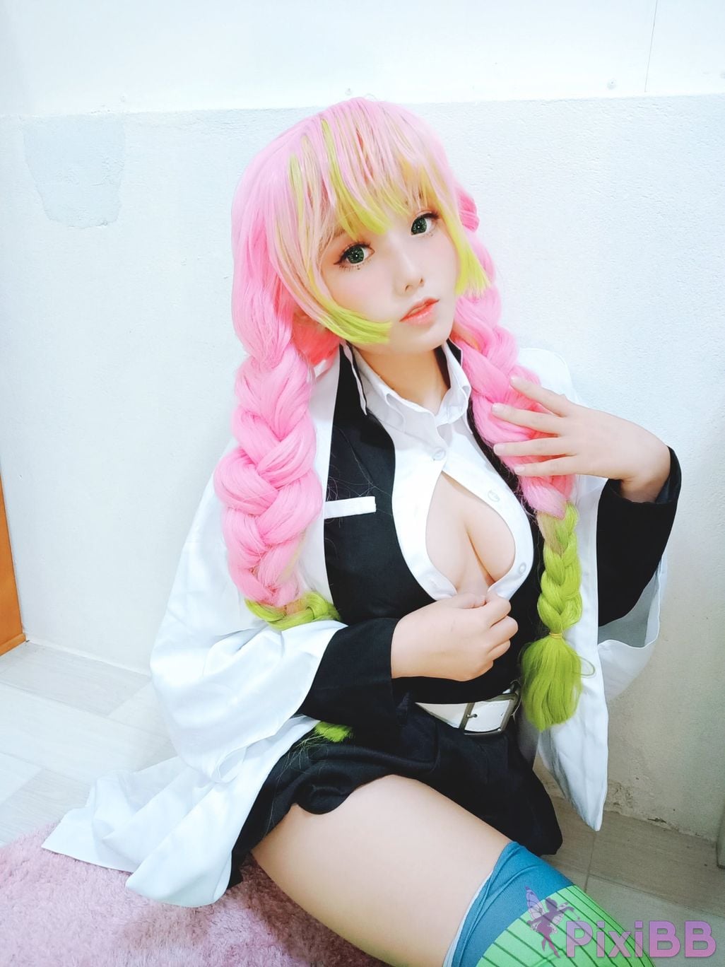 Coser Messie Huang Kanroji PixiBB.COM 003