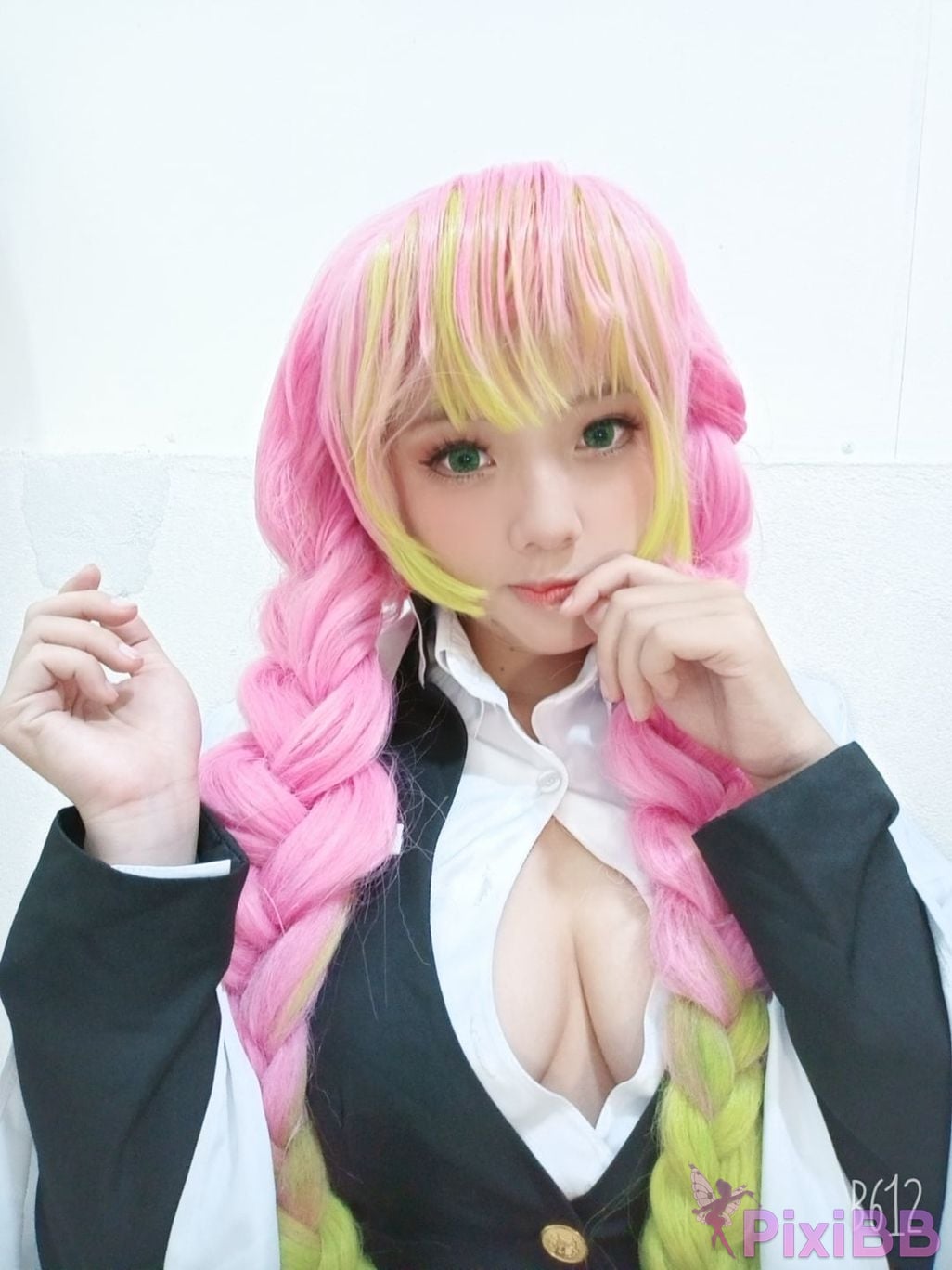 Coser Messie Huang Kanroji PixiBB.COM 006