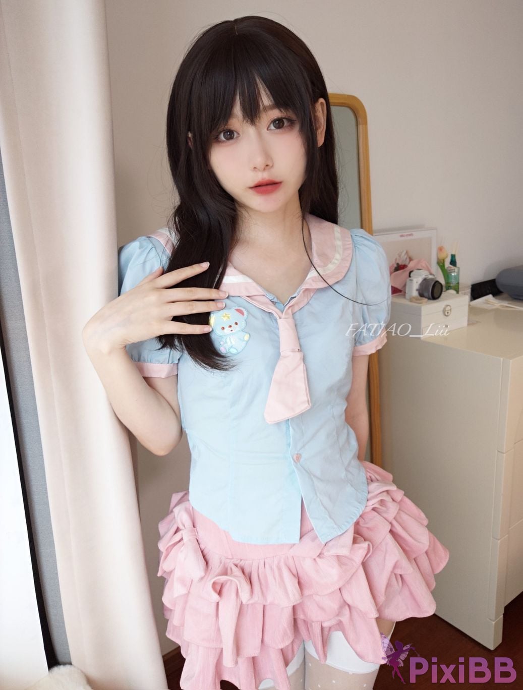 Coser FATIAO Liii Fantia October 2023 PixiBB.COM 010