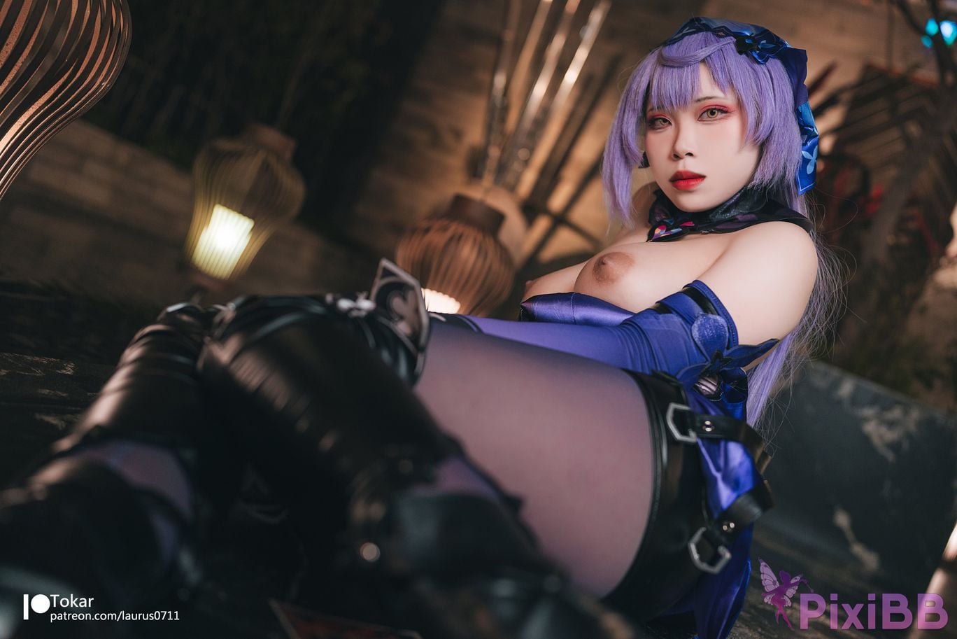 Coser Tokar Black Swan PixiBB.COM 009
