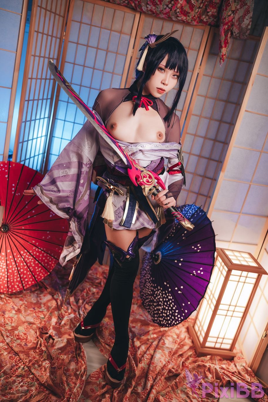 Coser Tokar PixiBB.COM 030