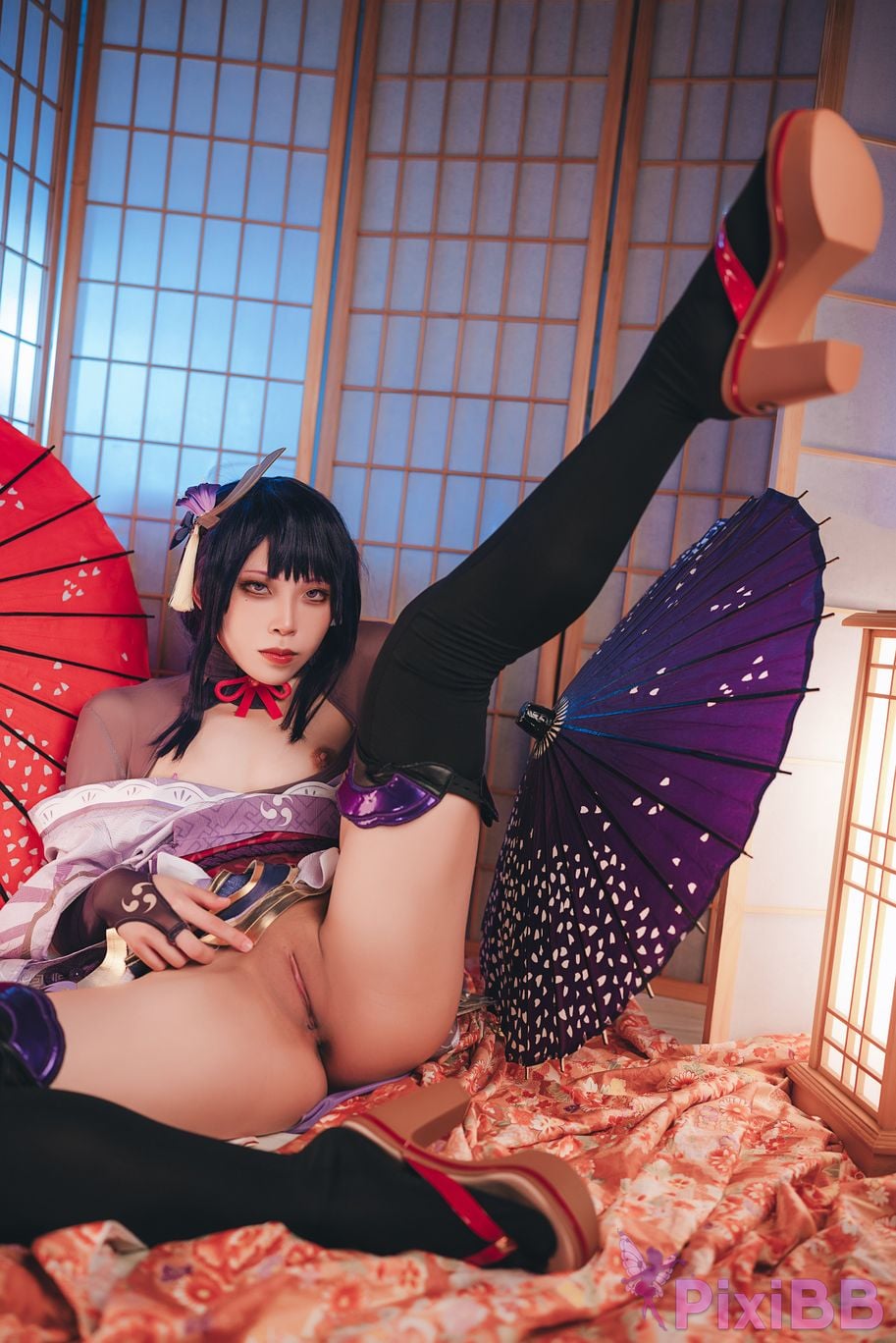 Coser Tokar PixiBB.COM 052