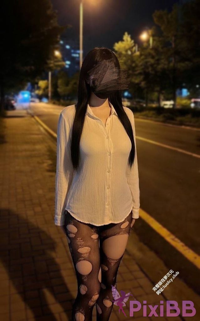 OtherXXX Nancyyzp The best lady with long legs and big breasts exposed outdoors PixiBB.COM 043