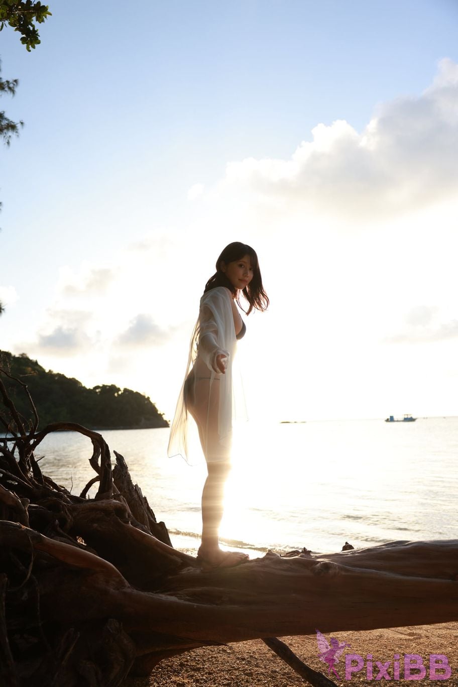 Japanese Idol Yuka Kohinata FRIDAY digital photo book Soleil All unreleased special edition vol.1 PixiBB.COM 011
