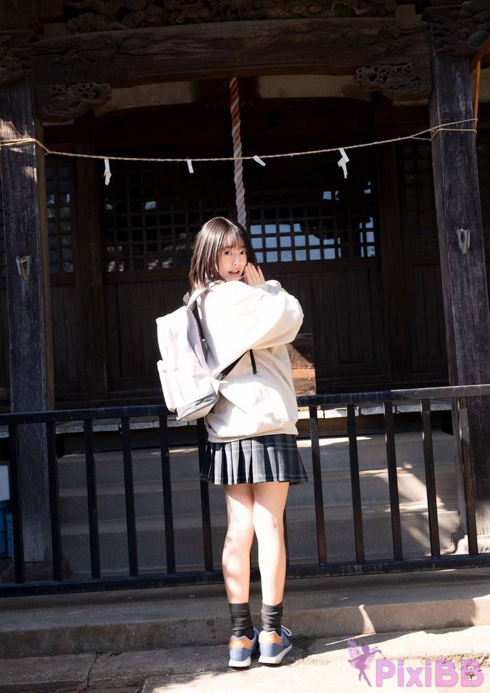 Japanese Idol Miu Shirahama Mito BOMB digital photo book bookmark of youth PixiBB.COM 046