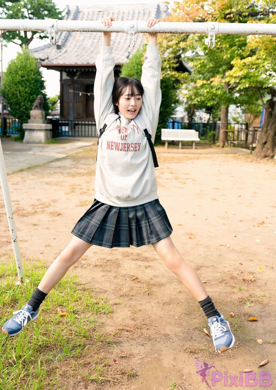 Japanese Idol Miu Shirahama Mito BOMB digital photo book bookmark of youth PixiBB.COM 047