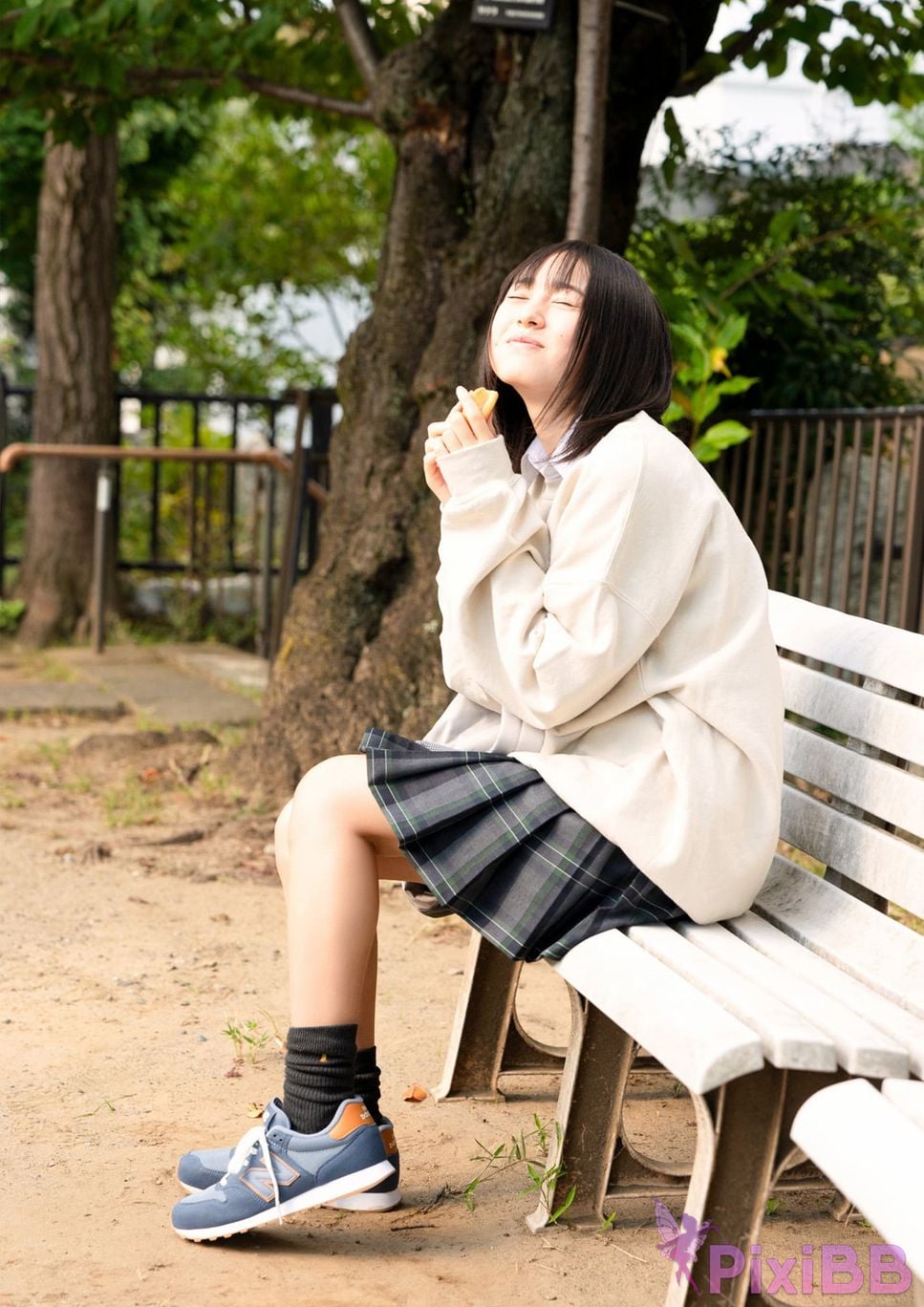 Japanese Idol Miu Shirahama Mito BOMB digital photo book bookmark of youth PixiBB.COM 050