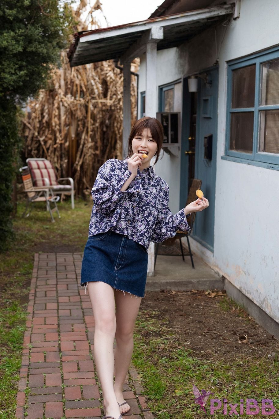 Japanese Idol Yuzuha Saeki FLASH digital photo book only I know PixiBB.COM 002
