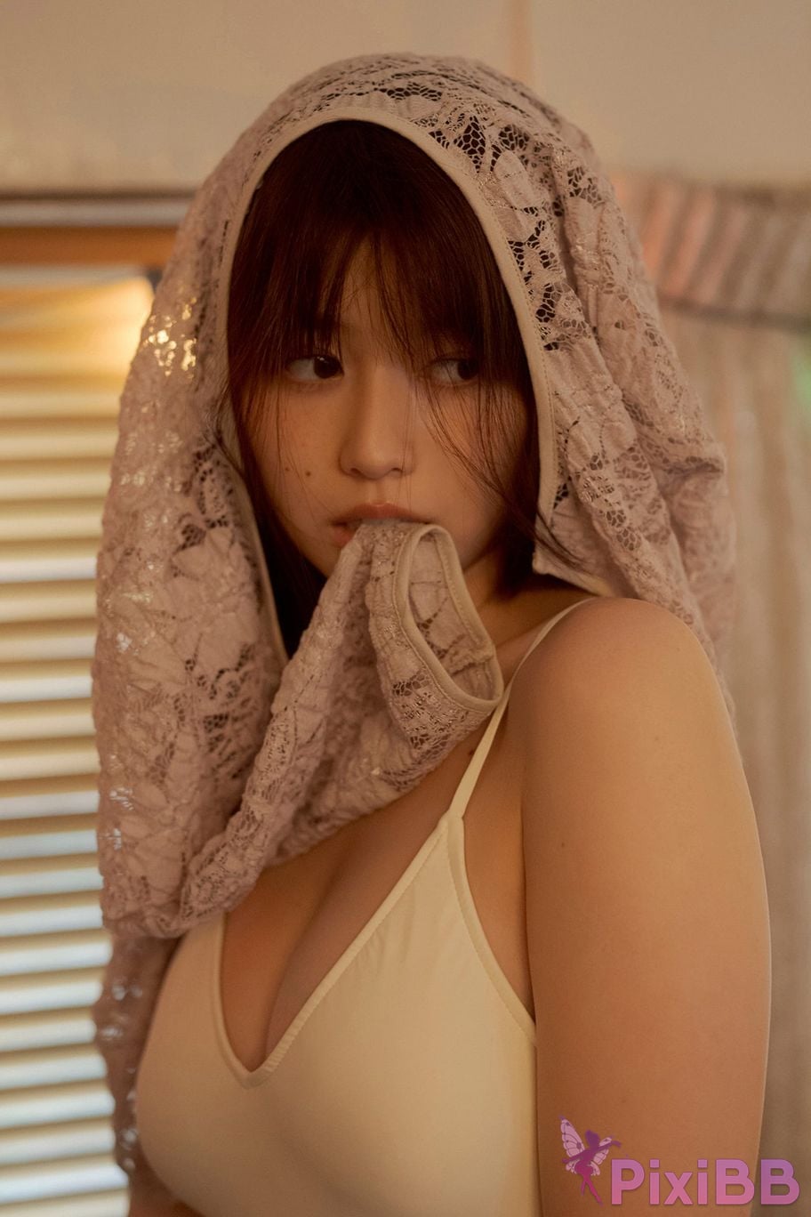 Japanese Idol Yuzuha Saeki FLASH digital photo book only I know PixiBB.COM 029