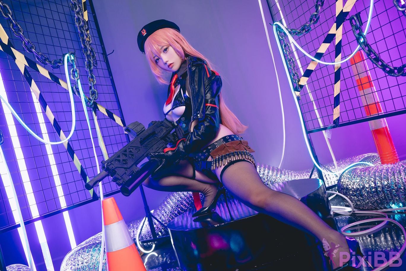 Cosplayer Messie Huang Rapi PixiBB.COM 012