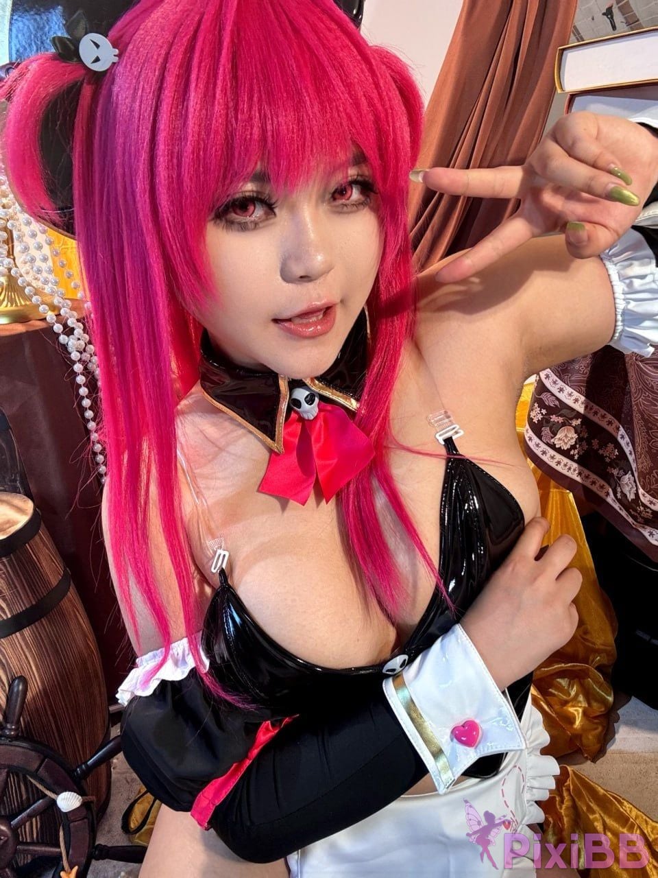 Cosplayer Surabaya has a pointed head NIKKE Master PixiBB.COM 044