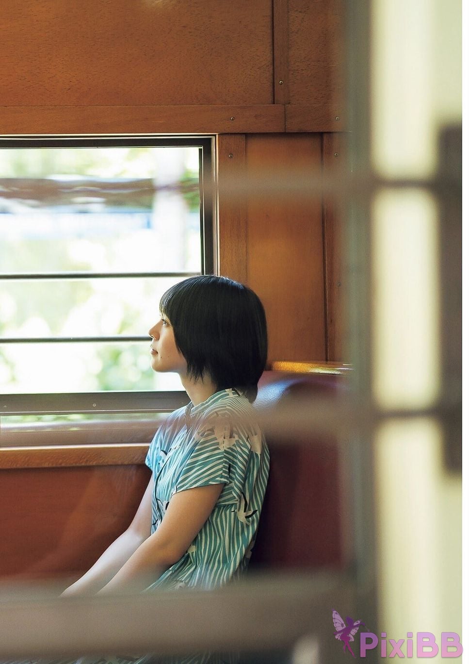 Japanese Idol Yuki Nakashima Nakajima E book limited cover photo collection blue voice graph books PixiBB.COM 006