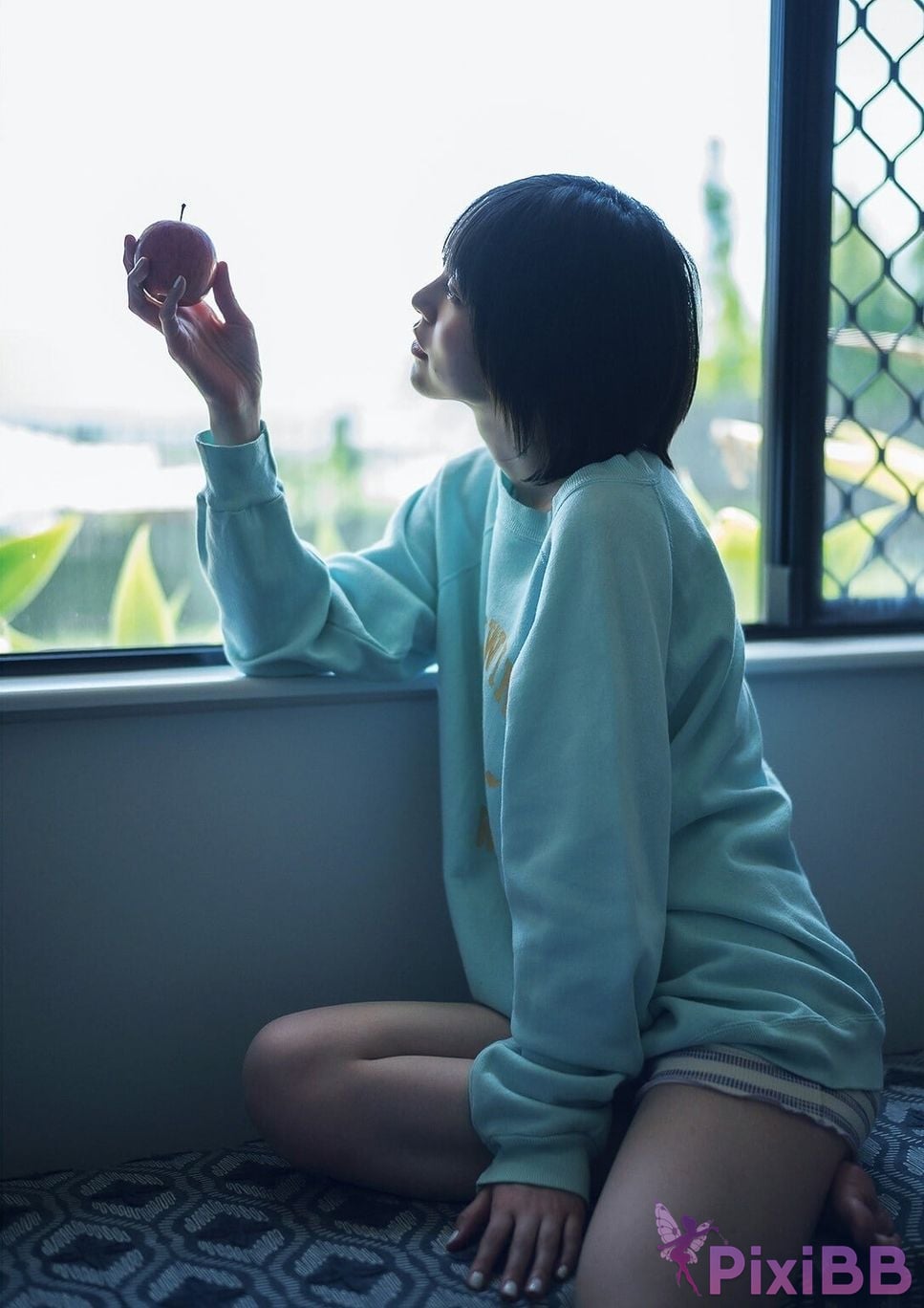 Japanese Idol Yuki Nakashima Nakajima E book limited cover photo collection blue voice graph books PixiBB.COM 031