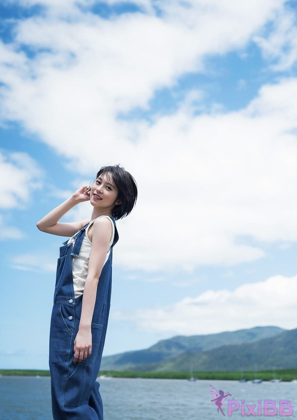 Japanese Idol Yuki Nakashima Nakajima E book limited cover photo collection blue voice graph books PixiBB.COM 058