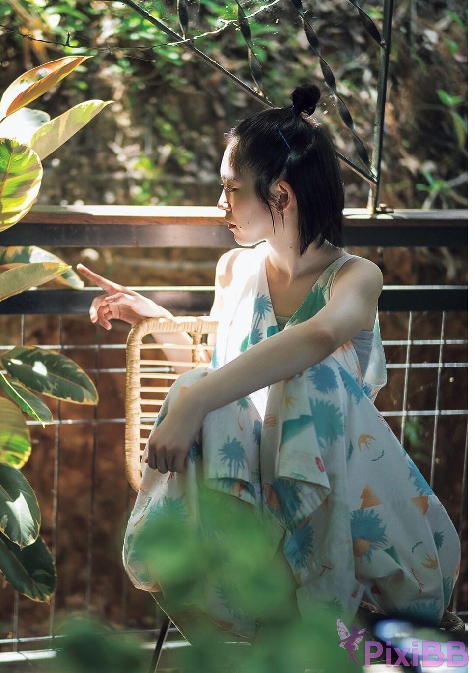 Japanese Idol Yuki Nakashima Nakajima E book limited cover photo collection blue voice graph books PixiBB.COM 064