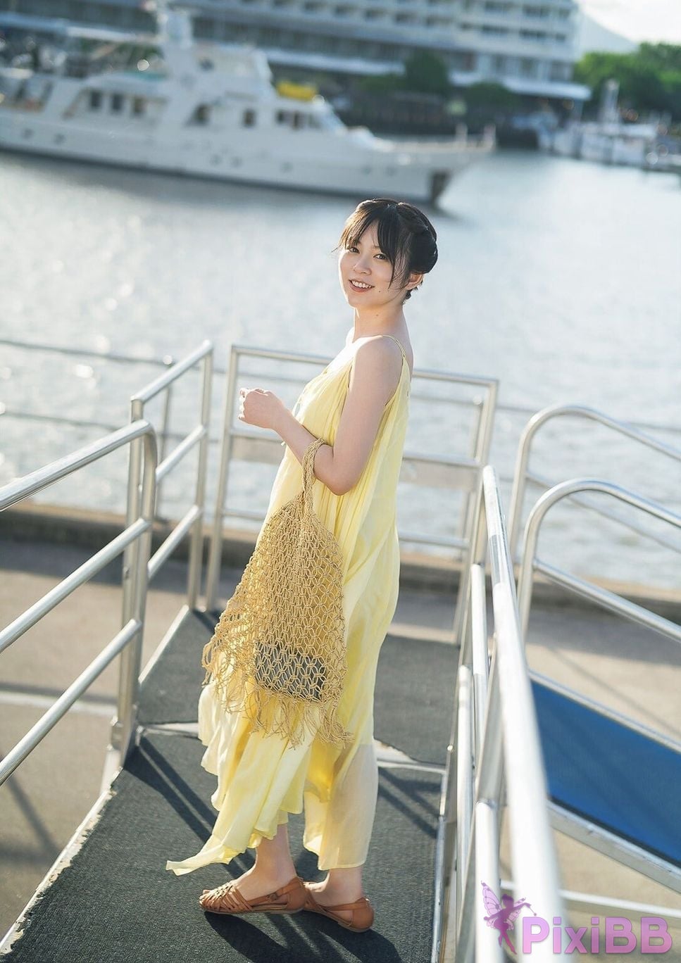 Japanese Idol Yuki Nakashima Nakajima E book limited cover photo collection blue voice graph books PixiBB.COM 121