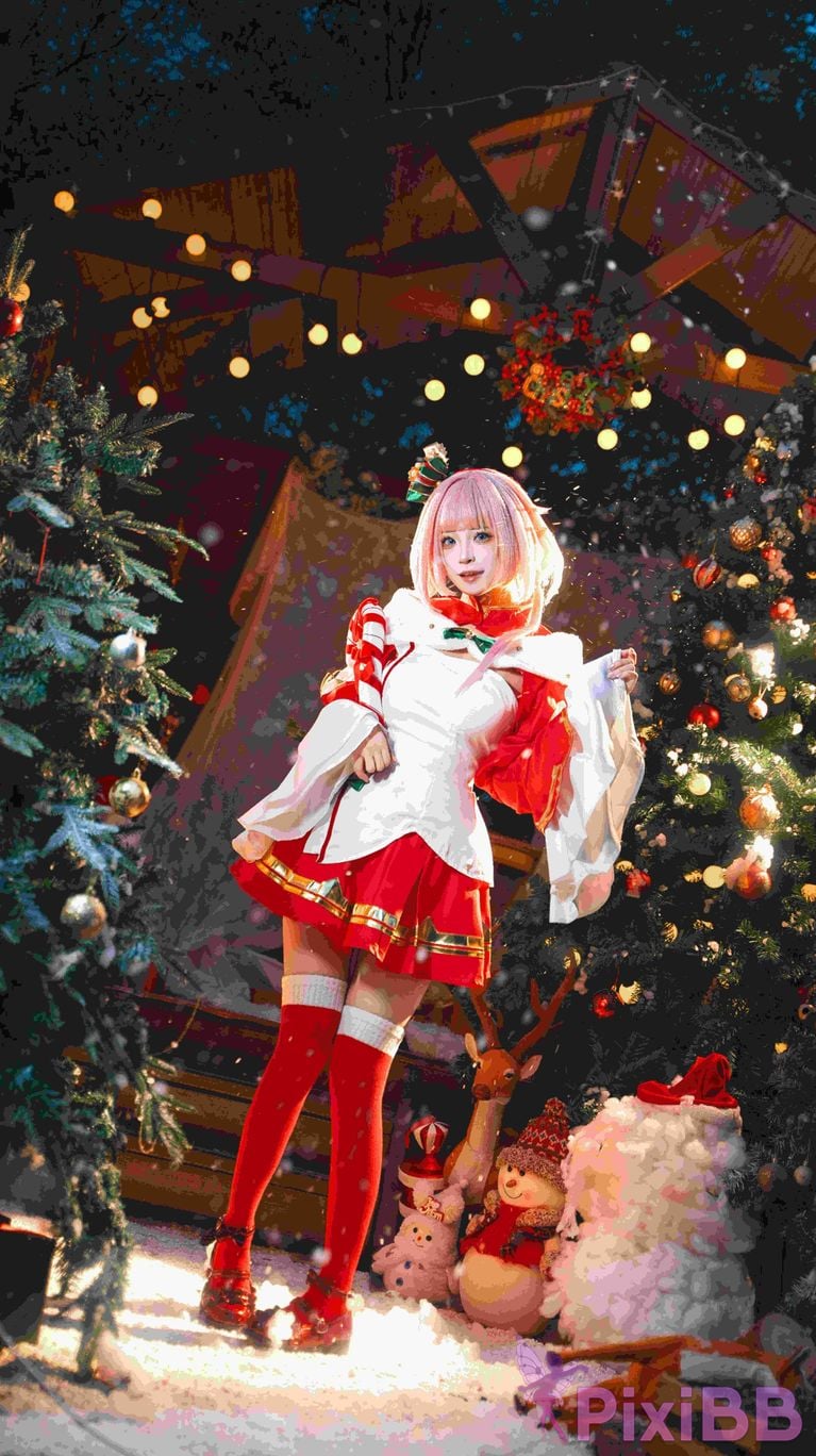 Cosplayer Ranran is not sweet v Alicia Christmas PixiBB.COM 005