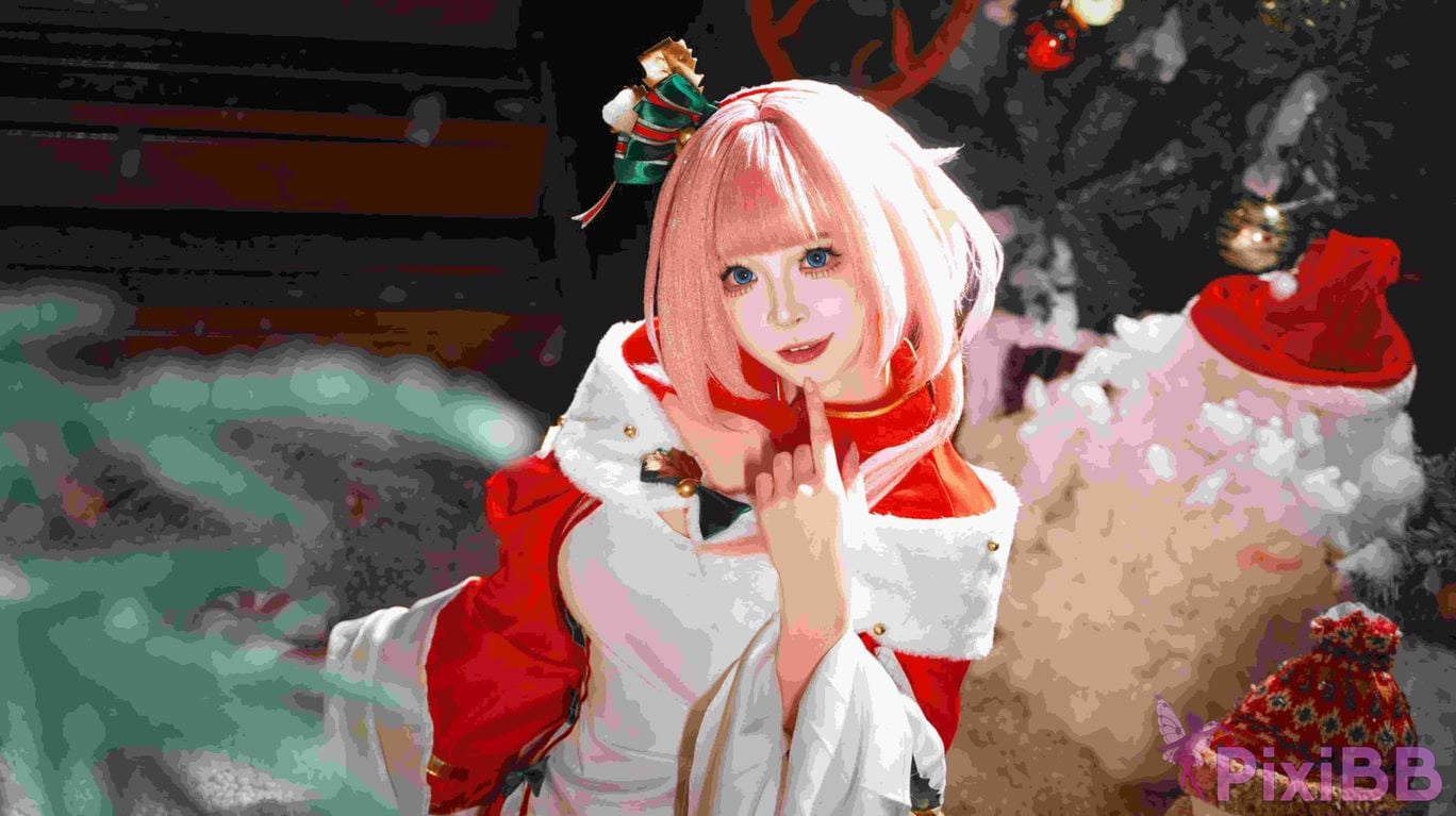 Cosplayer Ranran is not sweet v Alicia Christmas PixiBB.COM 015
