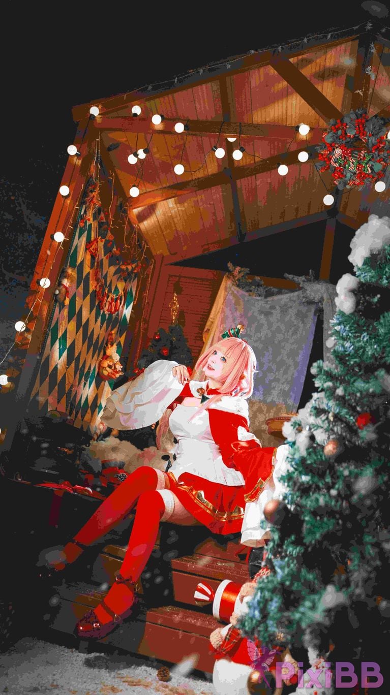 Cosplayer Ranran is not sweet v Alicia Christmas PixiBB.COM 018