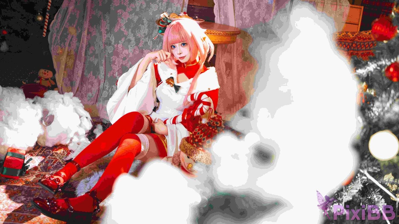 Cosplayer Ranran is not sweet v Alicia Christmas PixiBB.COM 022