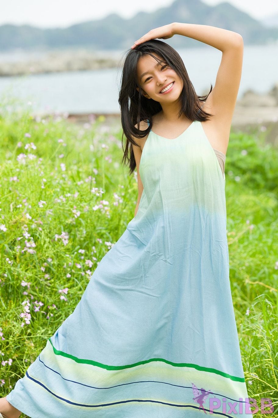 Japanese Idol Karina Nijisaki FRIDAY digital photo book Prism PixiBB.COM 002