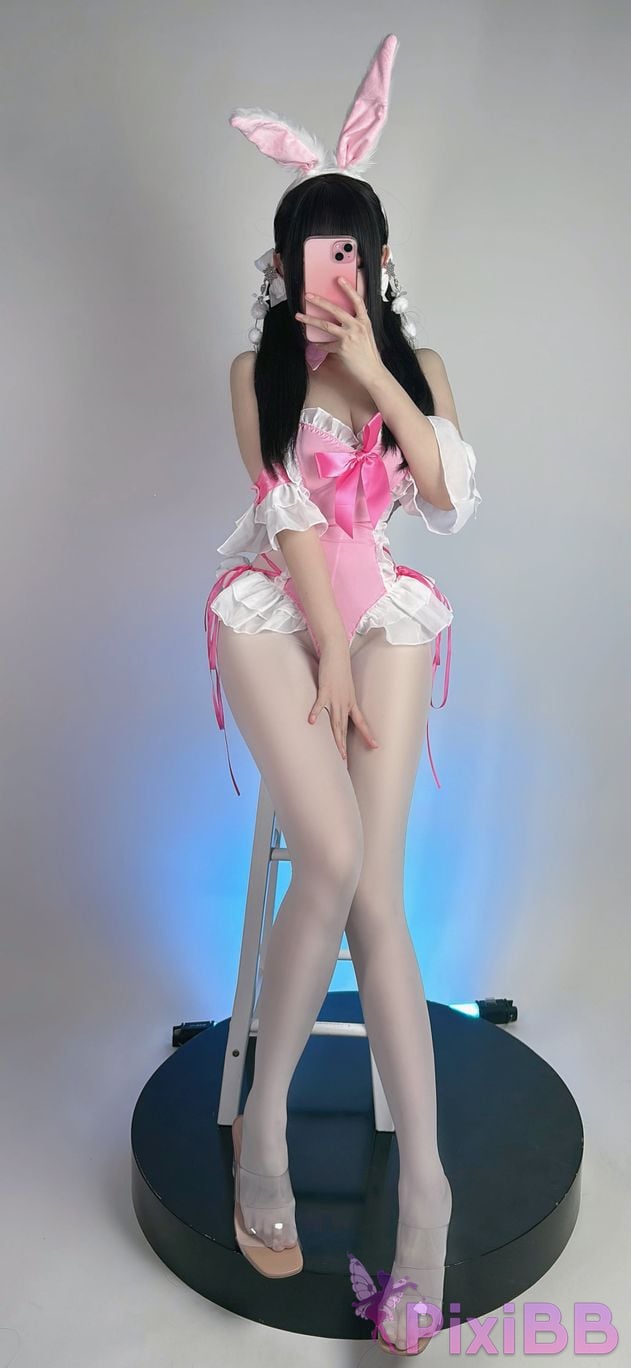 Coser mikoww max PixiBB.COM 012