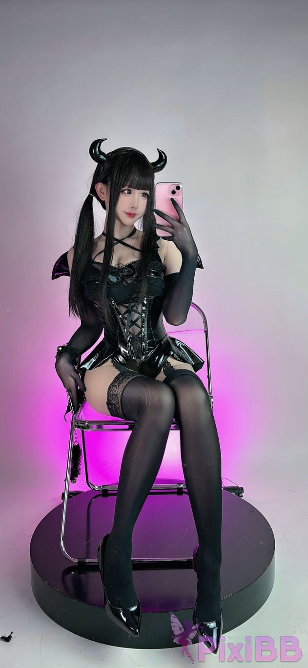 Coser mikoww miko PixiBB.COM 025
