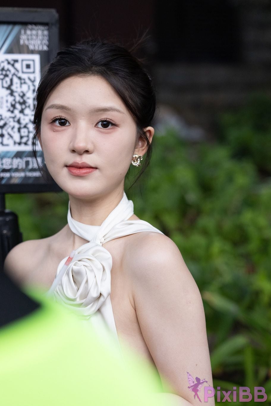 Featured Street Photography Works No.5964 Goddess Yun Eun white dress PixiBB.COM 011