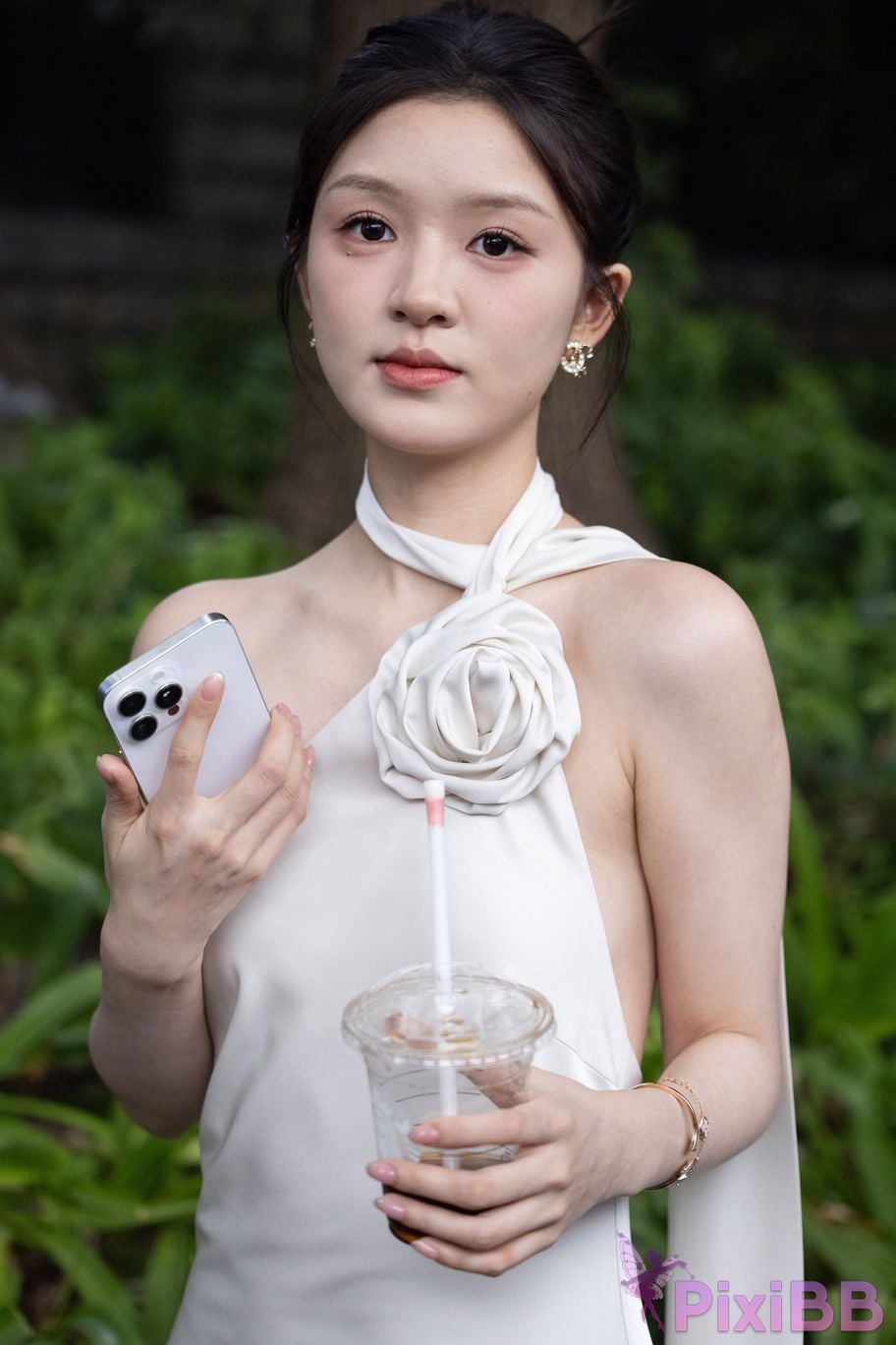 Featured Street Photography Works No.5964 Goddess Yun Eun white dress PixiBB.COM 028