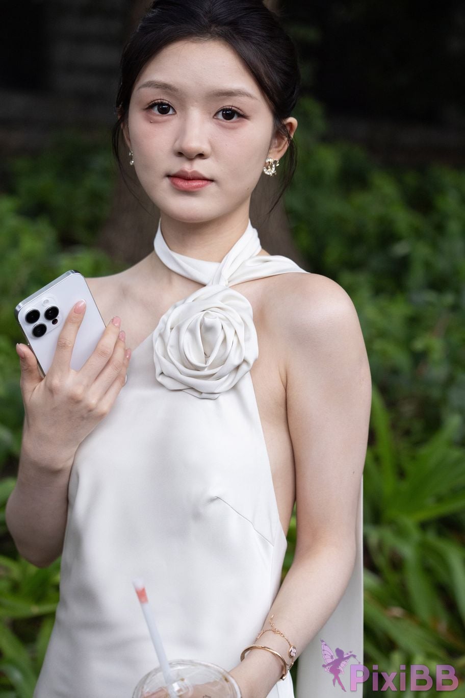 Featured Street Photography Works No.5964 Goddess Yun Eun white dress PixiBB.COM 032