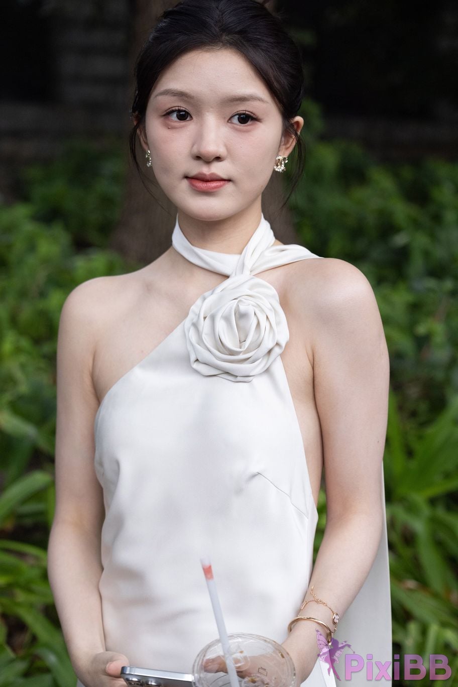 Featured Street Photography Works No.5964 Goddess Yun Eun white dress PixiBB.COM 036