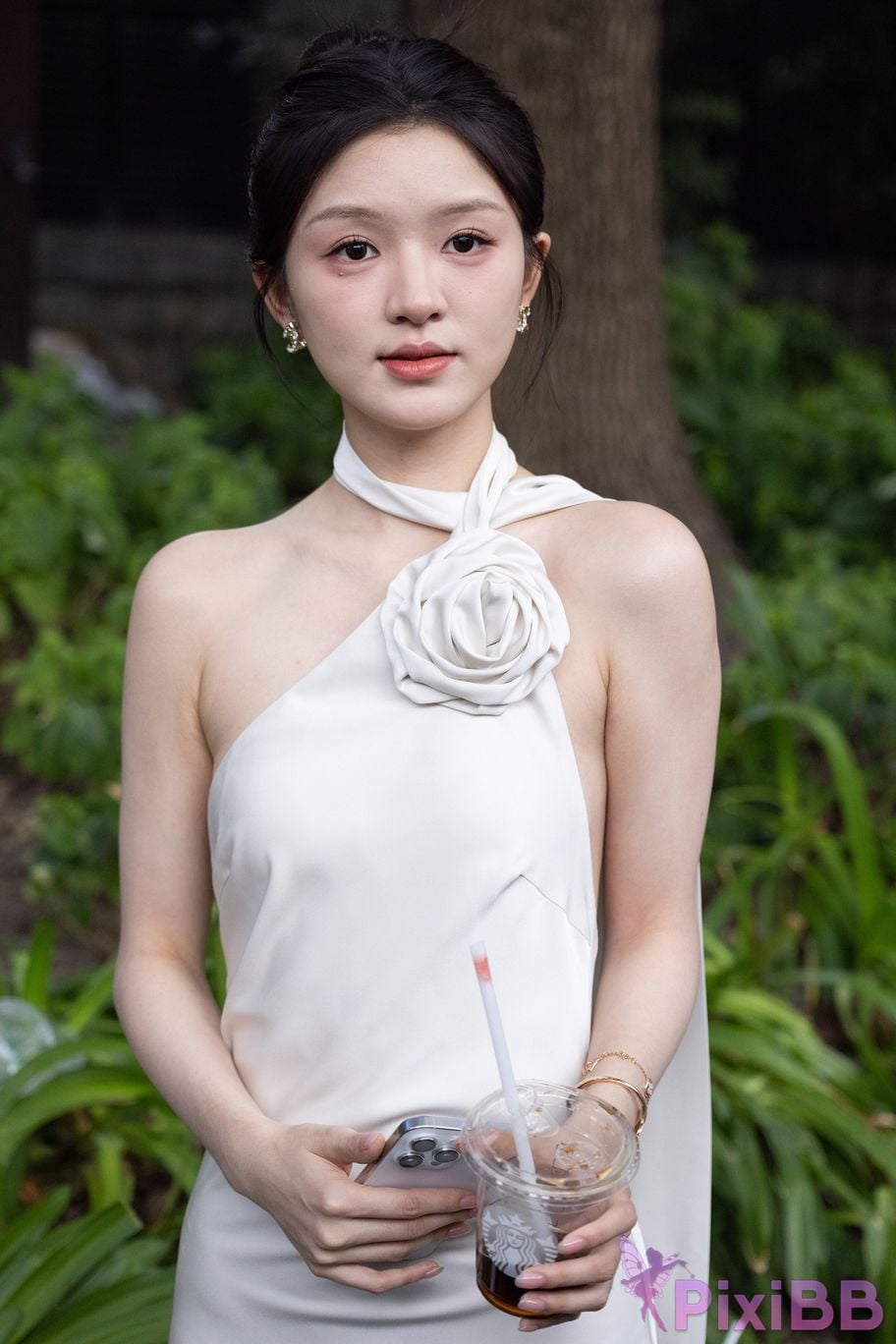 Featured Street Photography Works No.5964 Goddess Yun Eun white dress PixiBB.COM 048